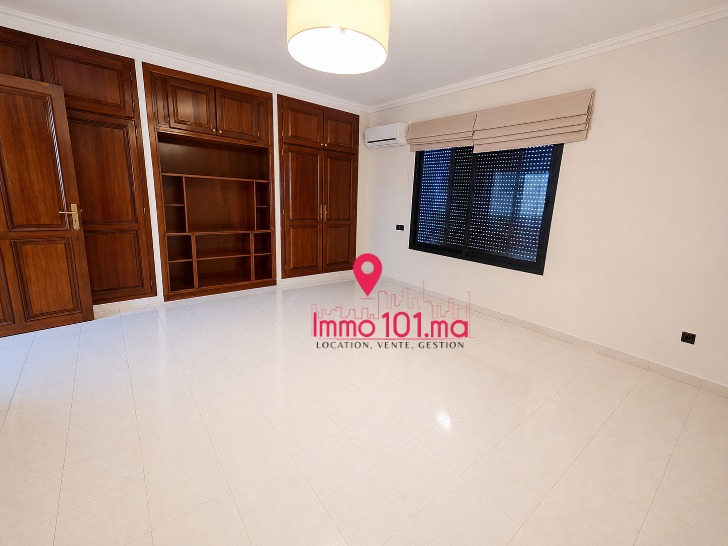 Villa à vendre à Souissi SIV2504